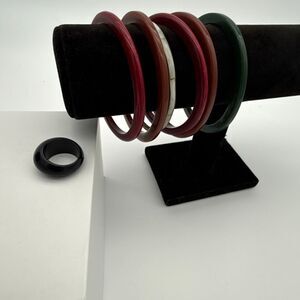 Vintage Lucite Bangle Bracelet Stack Lot Cranberry Green MOP Metal Ring Wood Siz